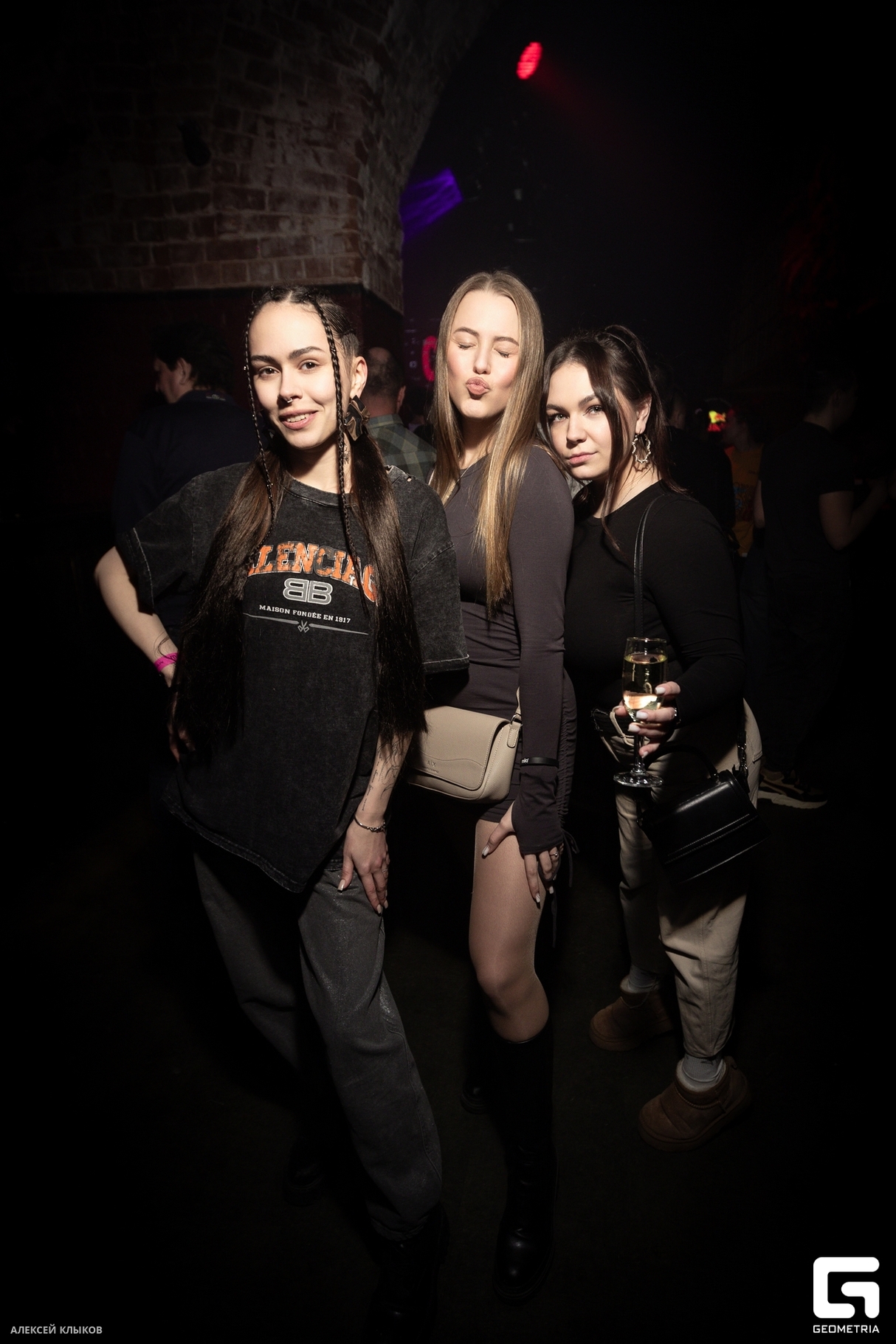 HOTGIRLSCLUB 15