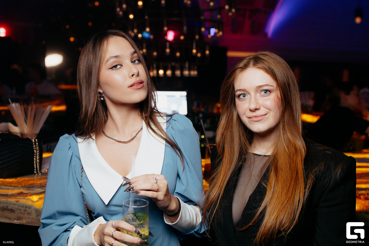 ВЕЧЕРИНКА В «СПЛЕТНИ БАР» ОТ VVOGUE & MAXIM FRANKI 29