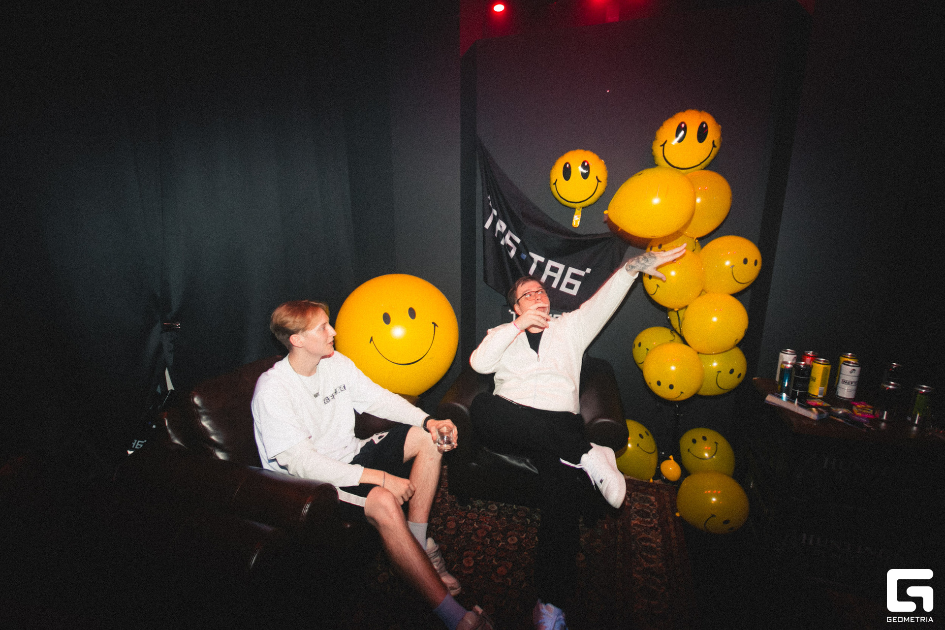 027 Repeat 21.10.jpg