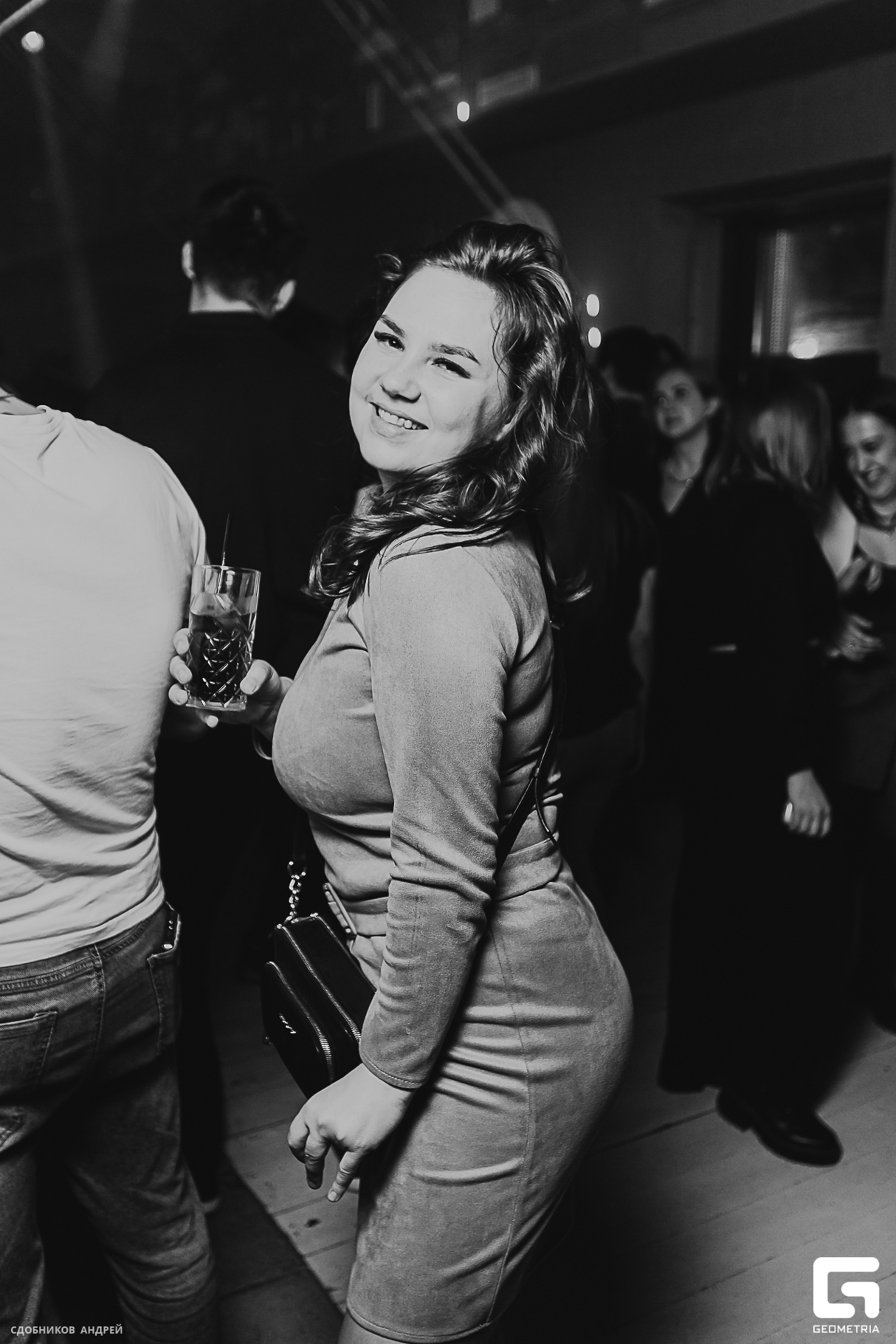 Коктейль бар - суббота 13