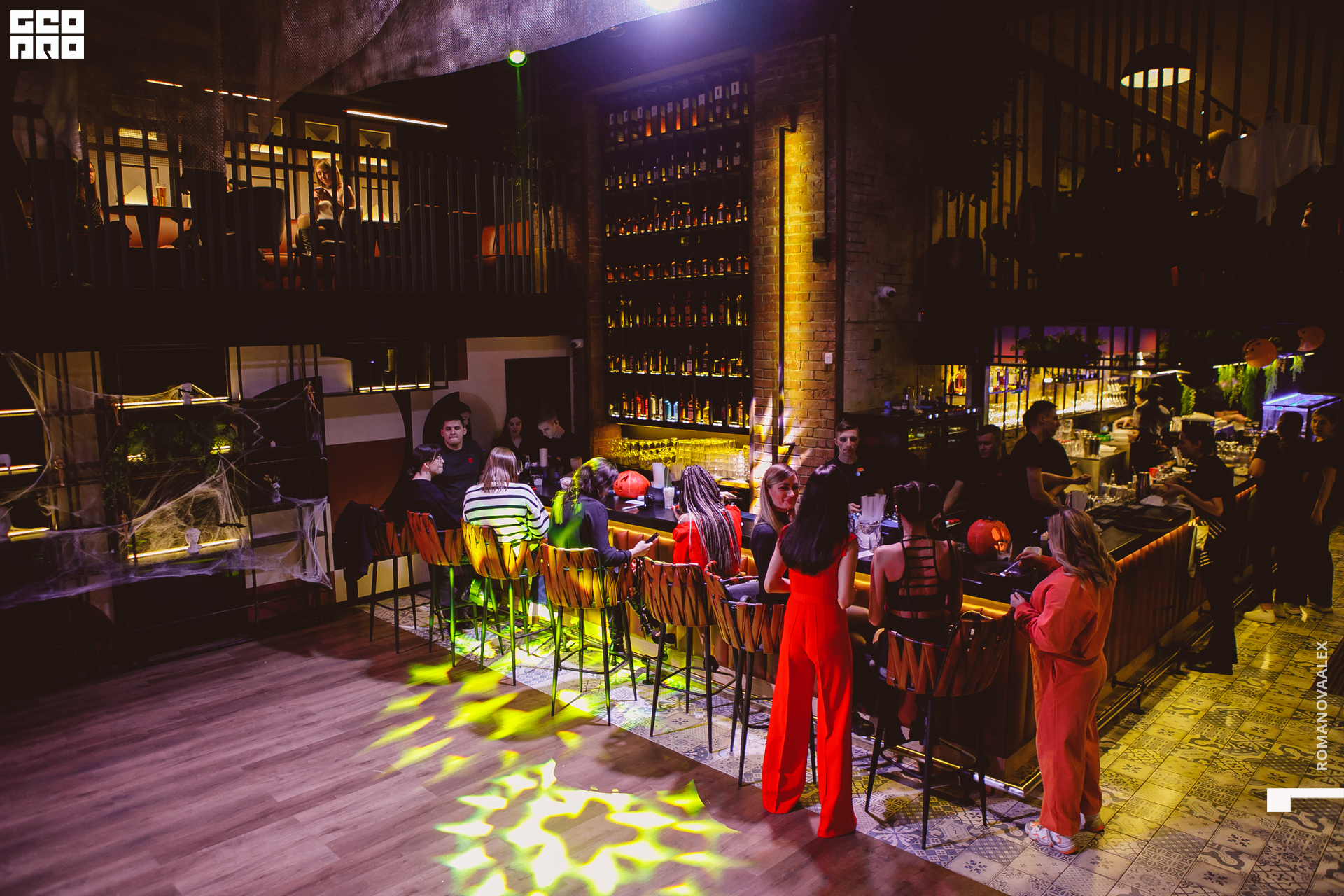 046 311022  014107 @romanovaalex.jpg