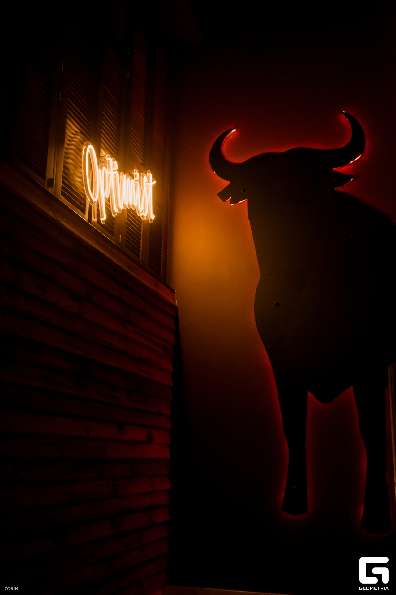 001-19-46-16-29-12-24- Zorin.jpg