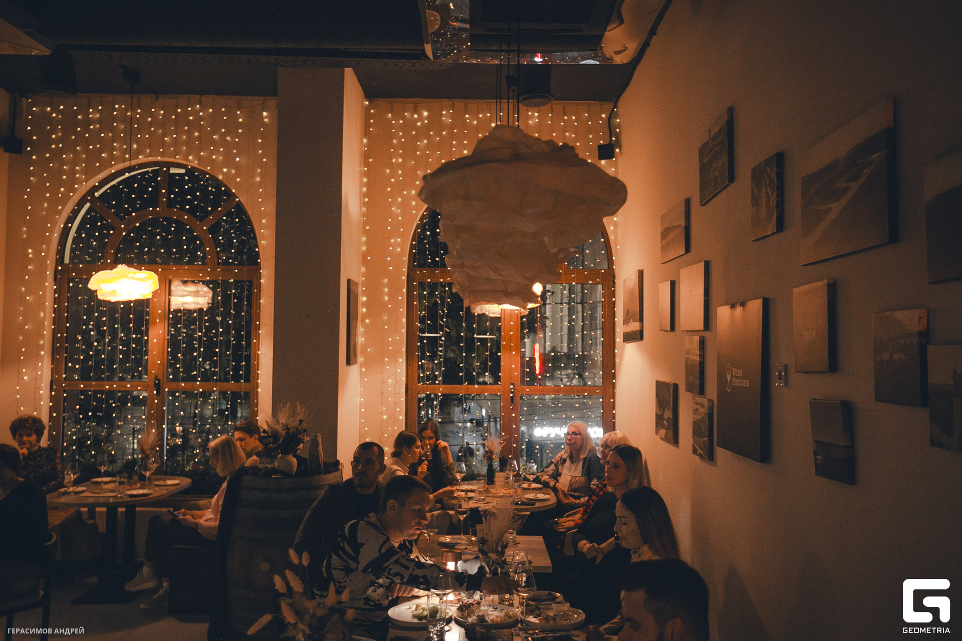 056  Wine station 16.11.jpg