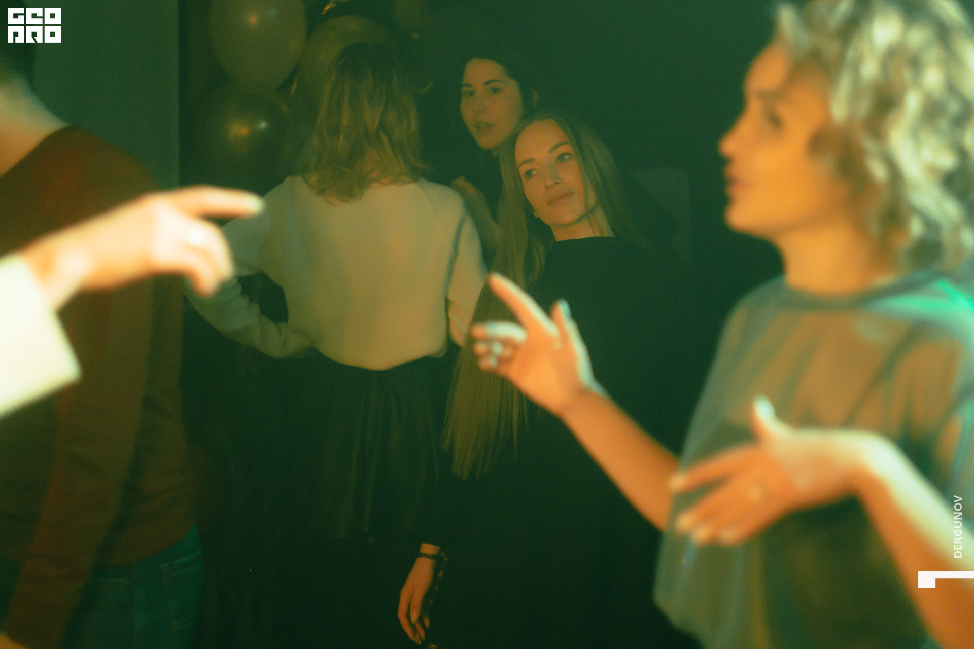 2021-02-14 22-16-29IMG_9979.jpg