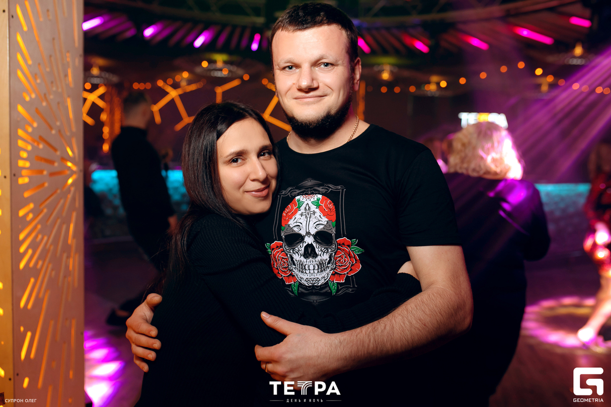 НОВЫЙ ГОД В ТЕТРЕ 8