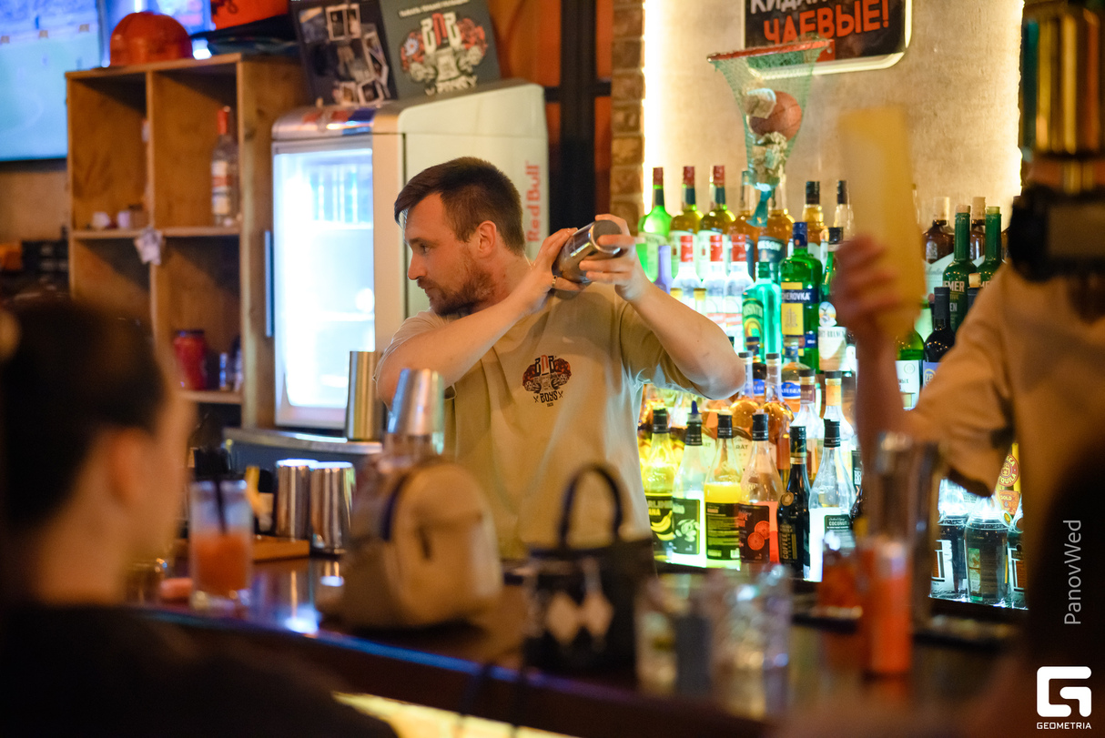 Вечеринка в BNB BOYS BAR 18