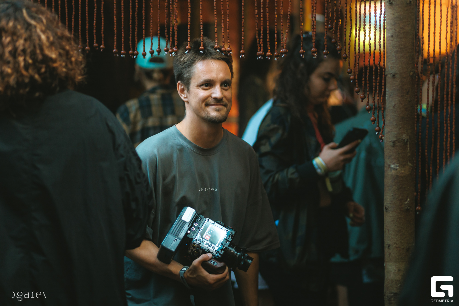 OUTLINE 2024-427-88.jpg