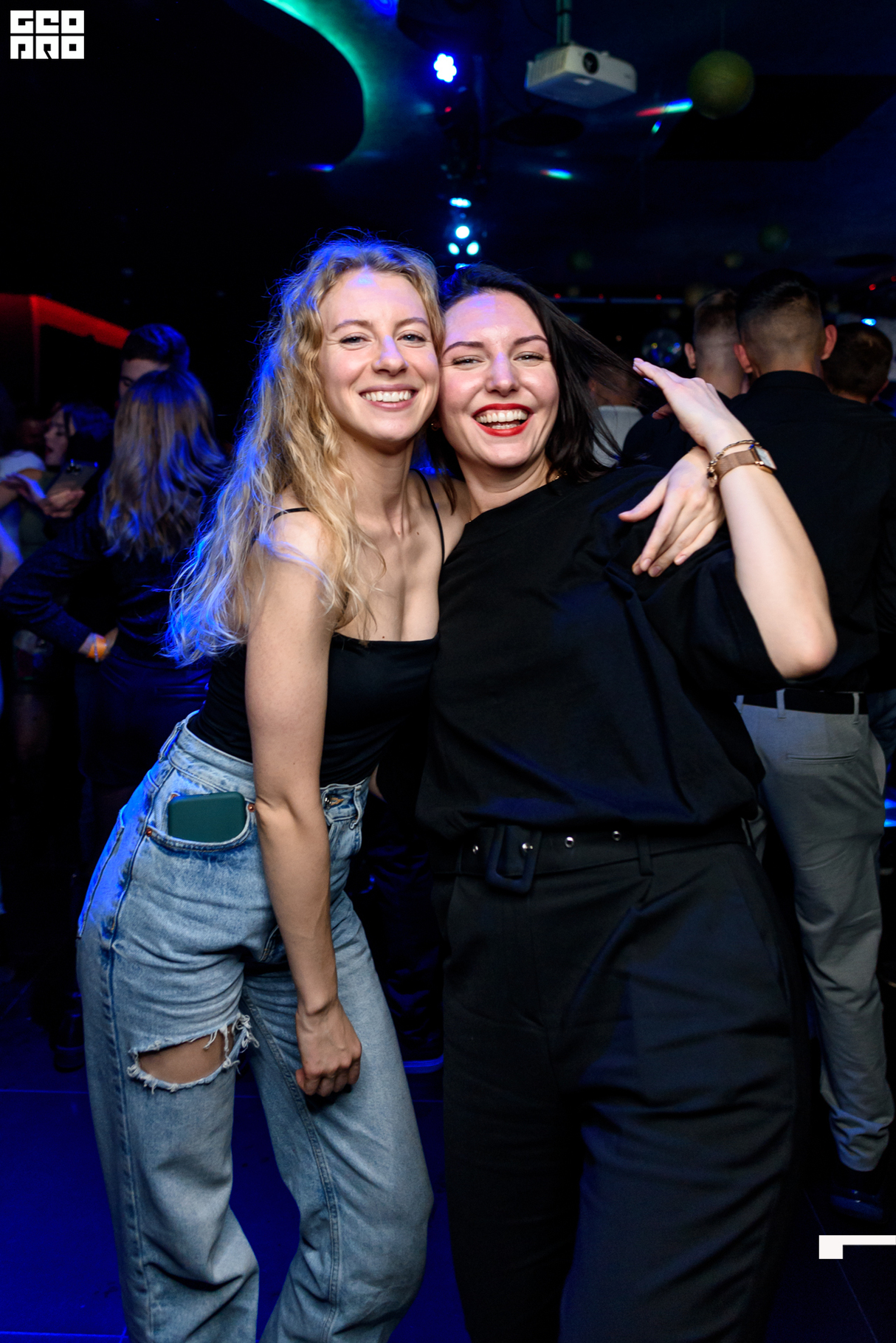The Party of 2000s: Ночь ностальгии // Friday Party at Fashion Club 17