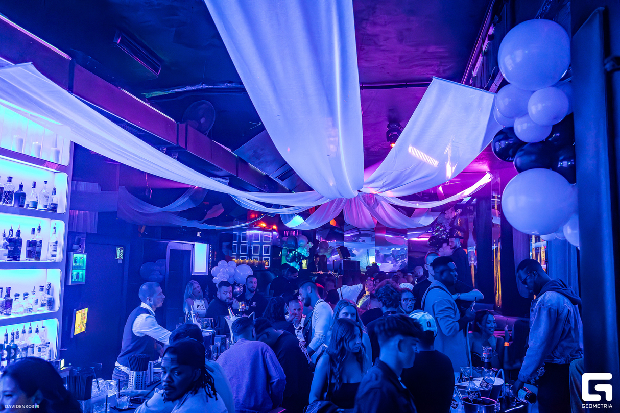 M1 Lounge 20th Anniversary // Special Guest: Ramz from the UK 27