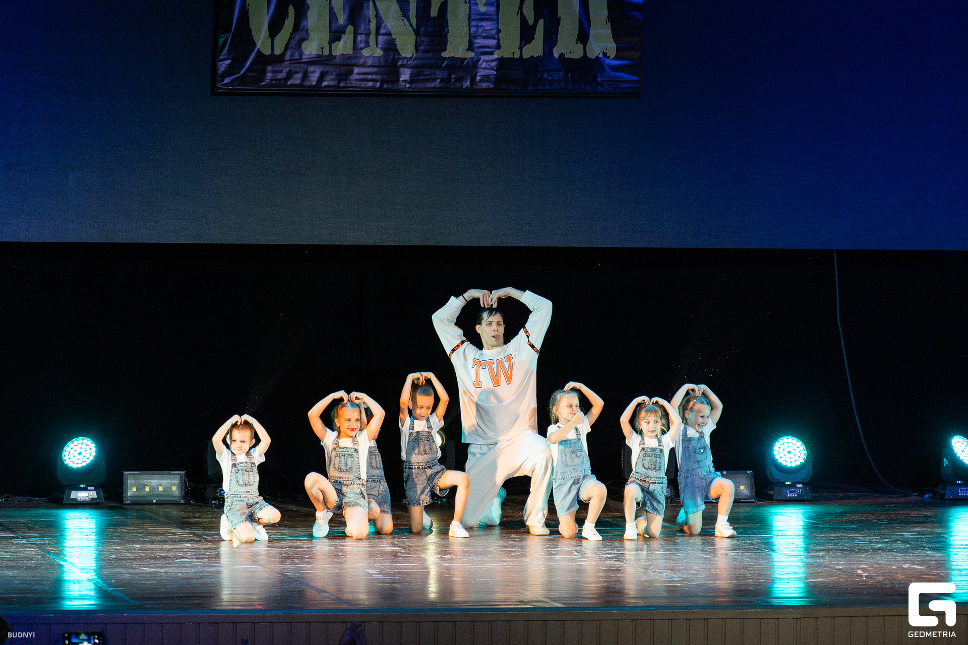 DSC08946-Улучшено-Ум. шума.jpg