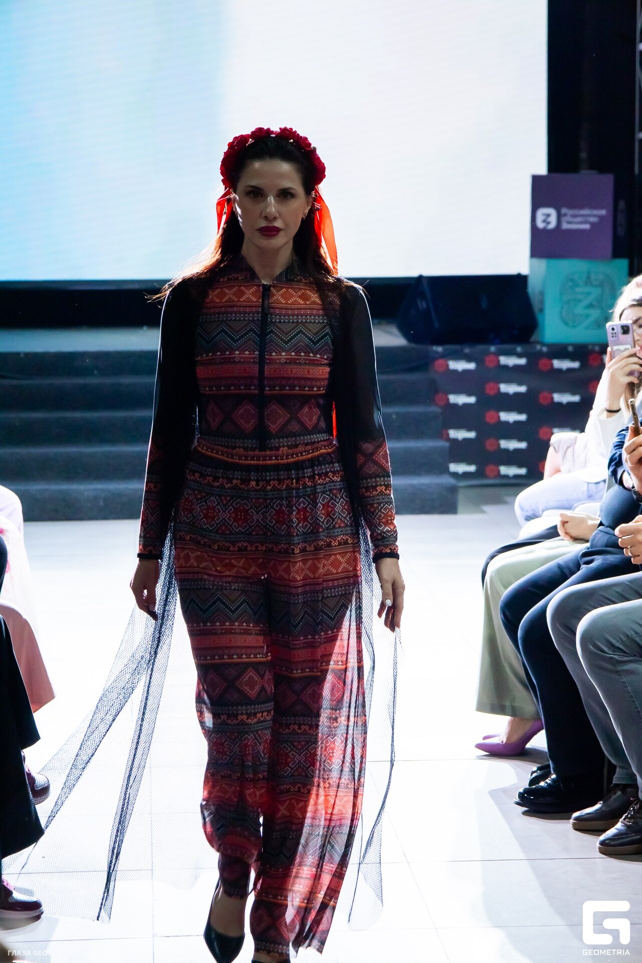 photo 166_resized.jpg