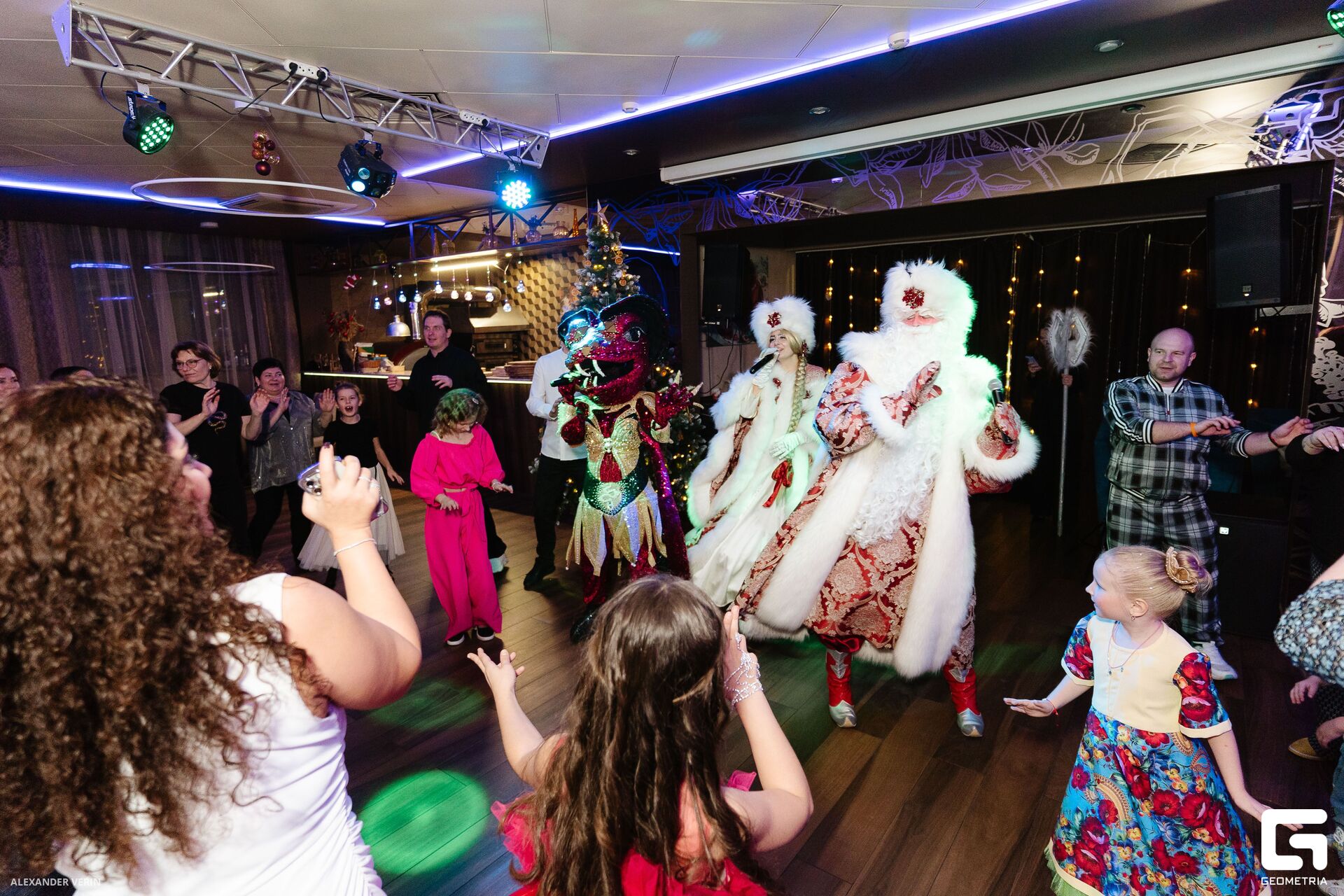 20241231 гранат 0332 AV102844.jpg