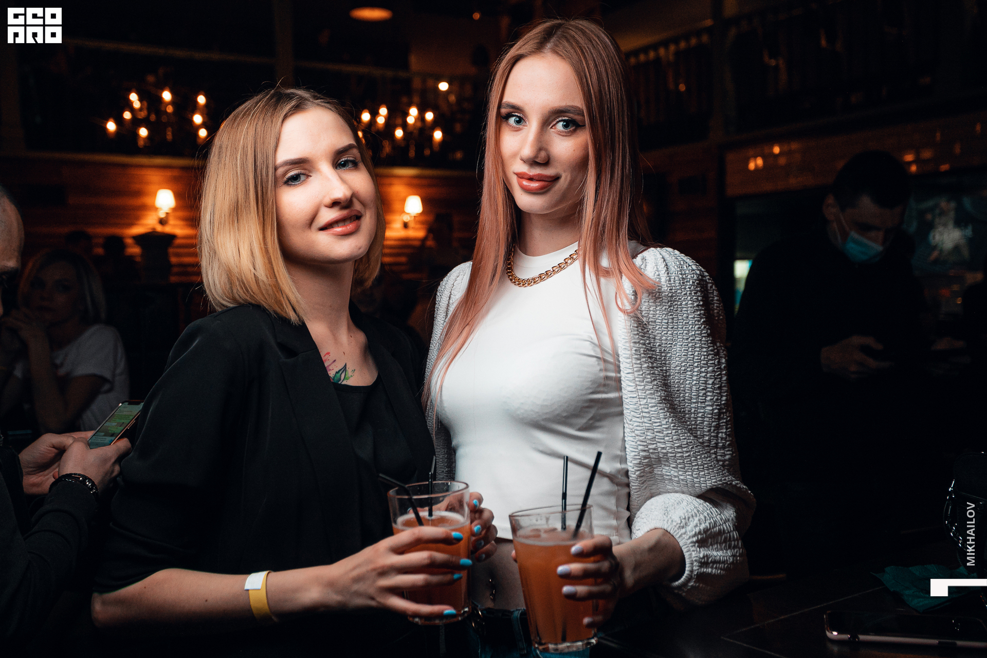 071-04-04-2021-00-27-The Optimist - Mikhailov - 2560.jpg