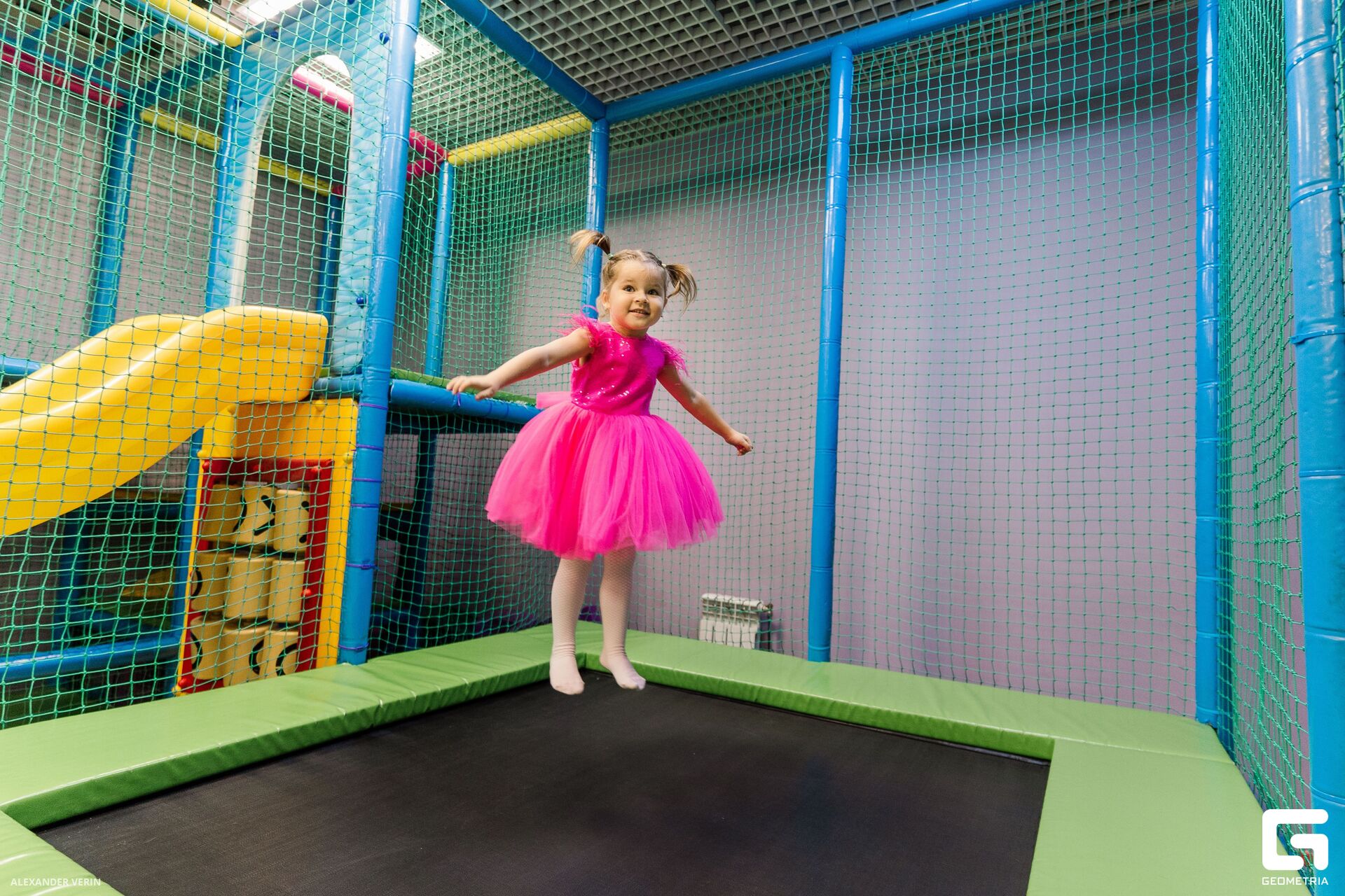 20241231 гранат 0172 AV101943.jpg