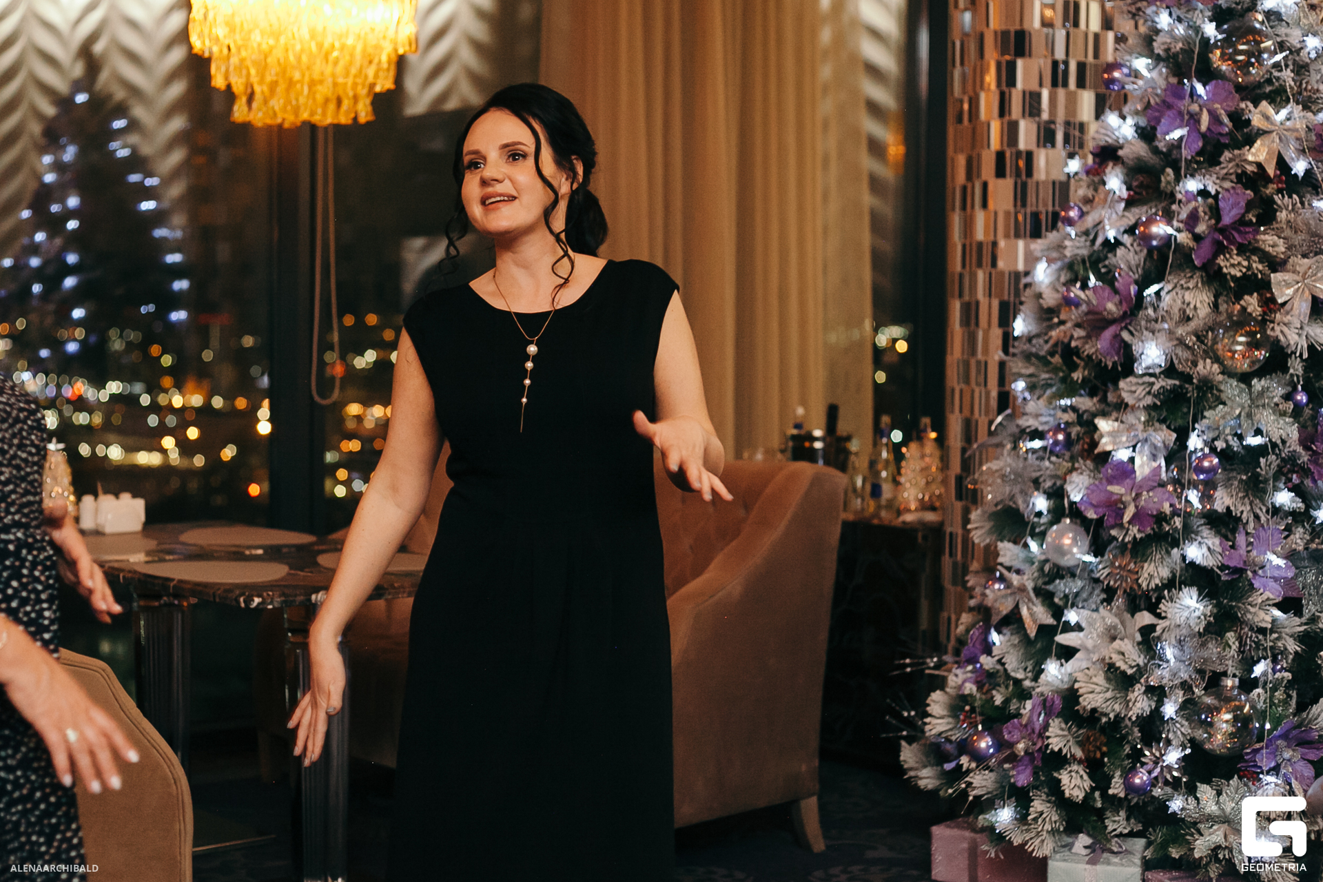 2023-12-22 19-30-57_alenaarchibald085.JPG