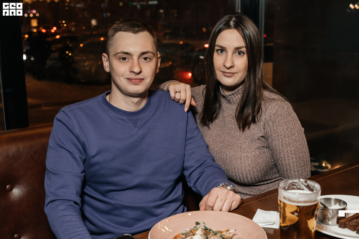 Предновогодние выходные в PEOPLE`S 15