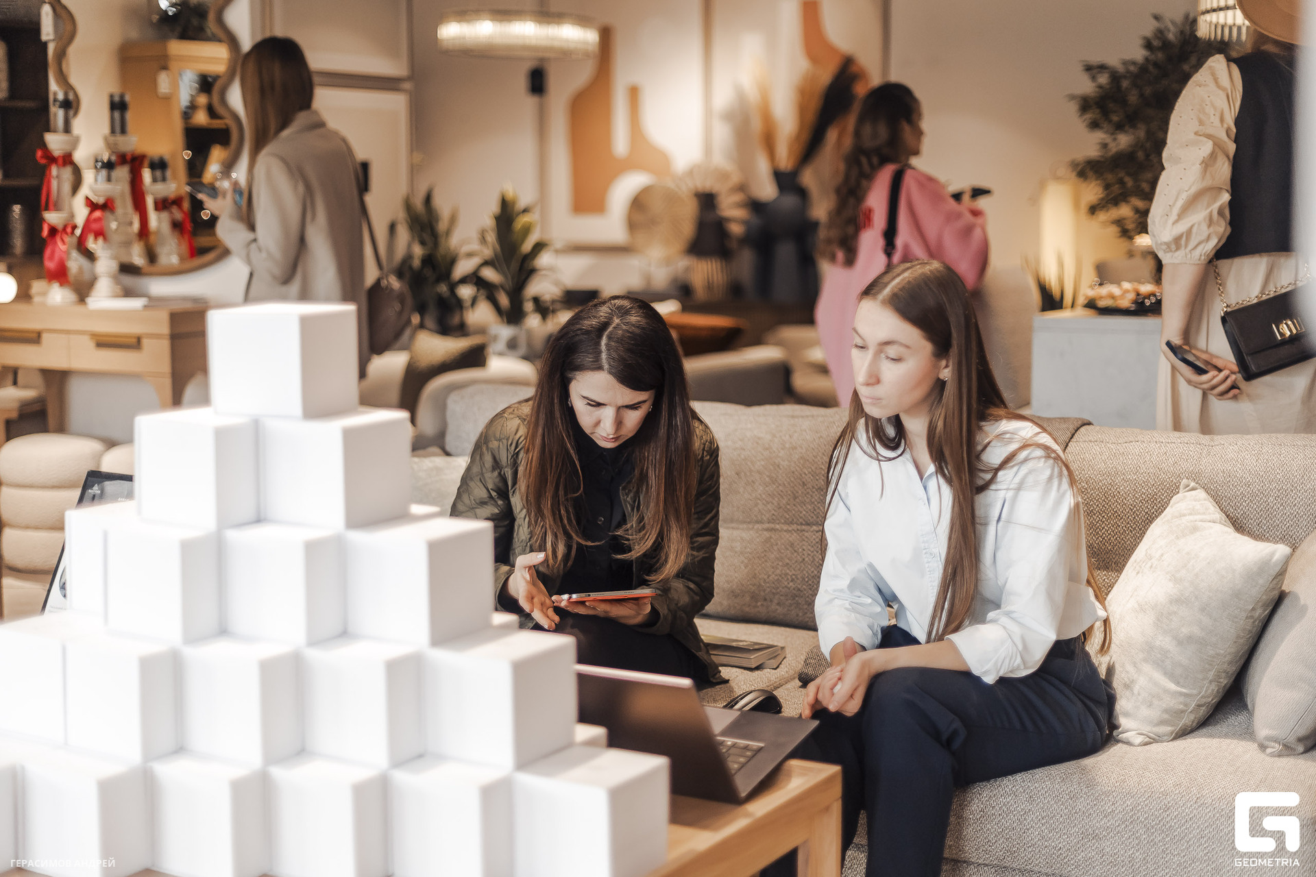 006 Dantone home.jpg