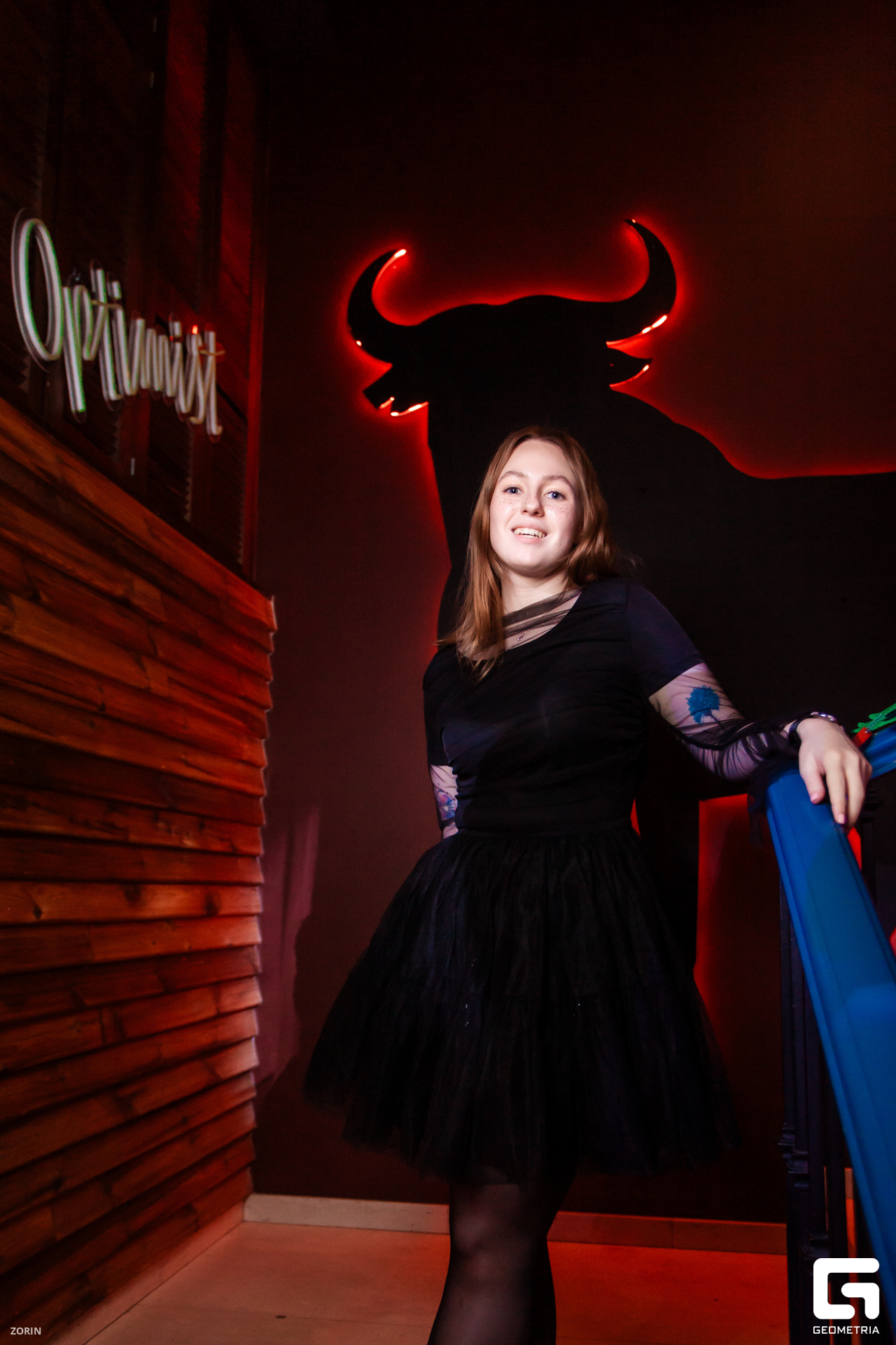 142-00-06-17-01-01-25- Zorin.jpg