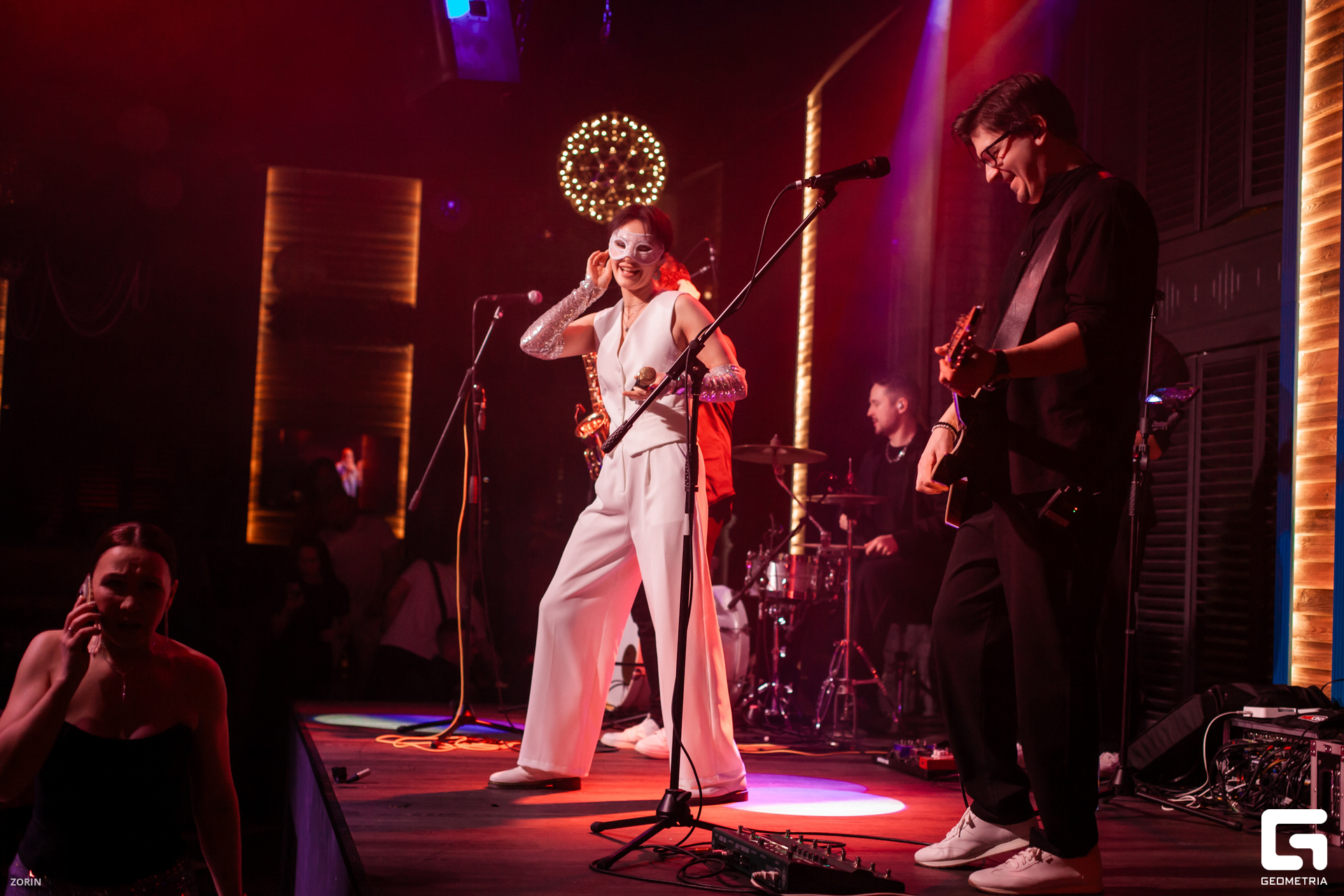 162-00-27-58-01-01-25- Zorin.jpg