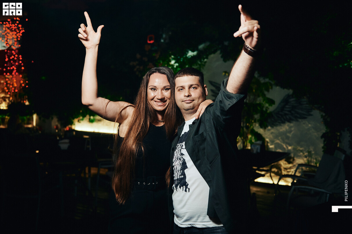 Saturday party 23