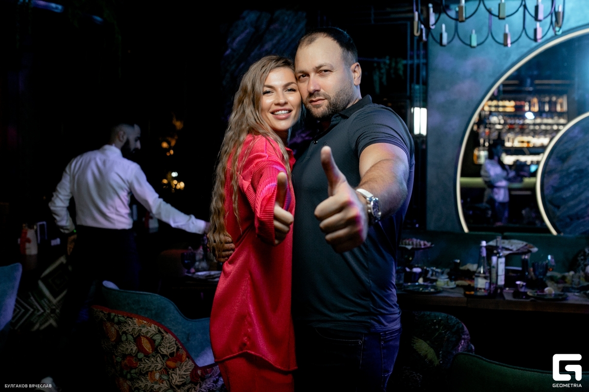 ПЯТНИЦА В ДОМ ХИНКАЛИ 24