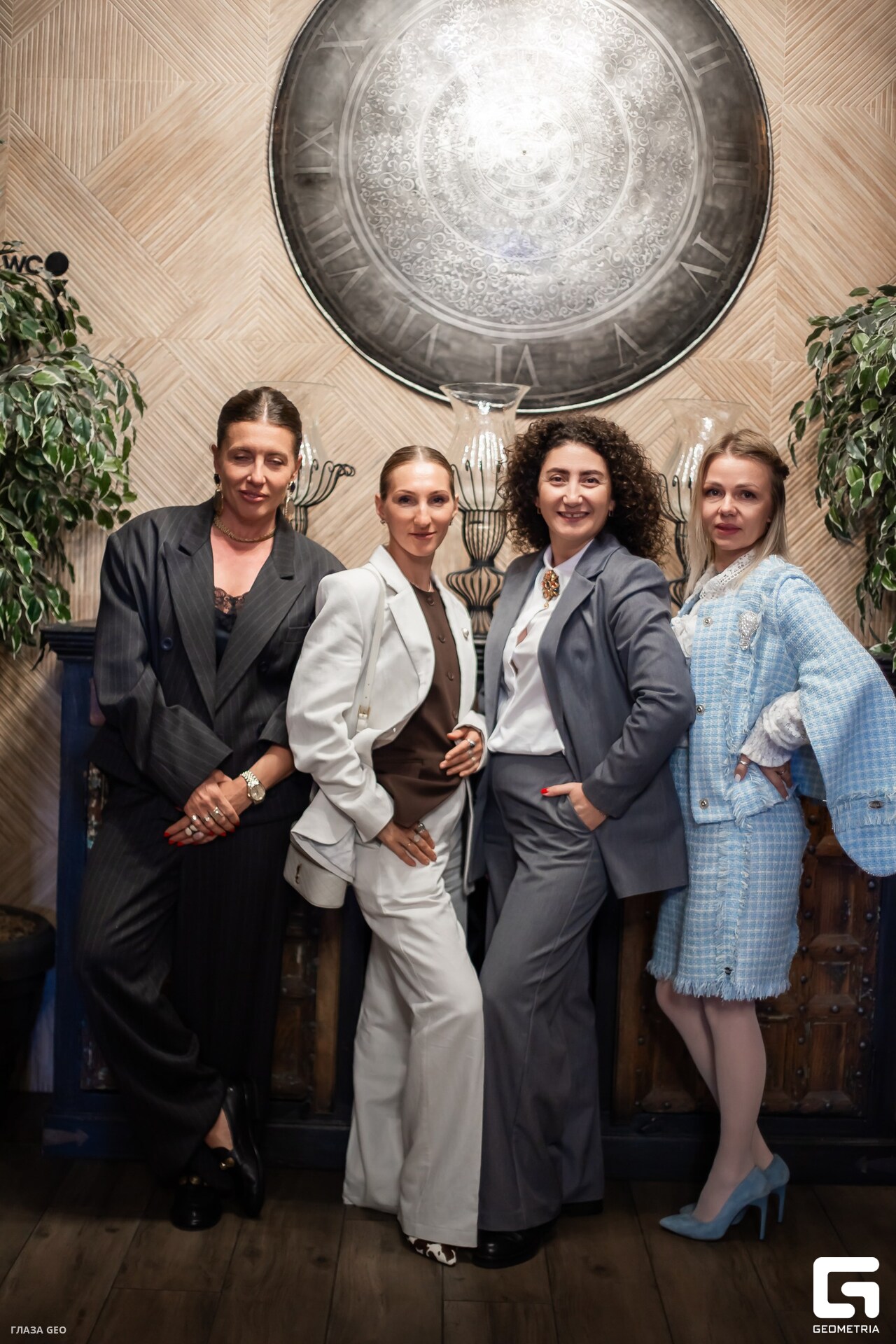 photo 254_resized.jpg