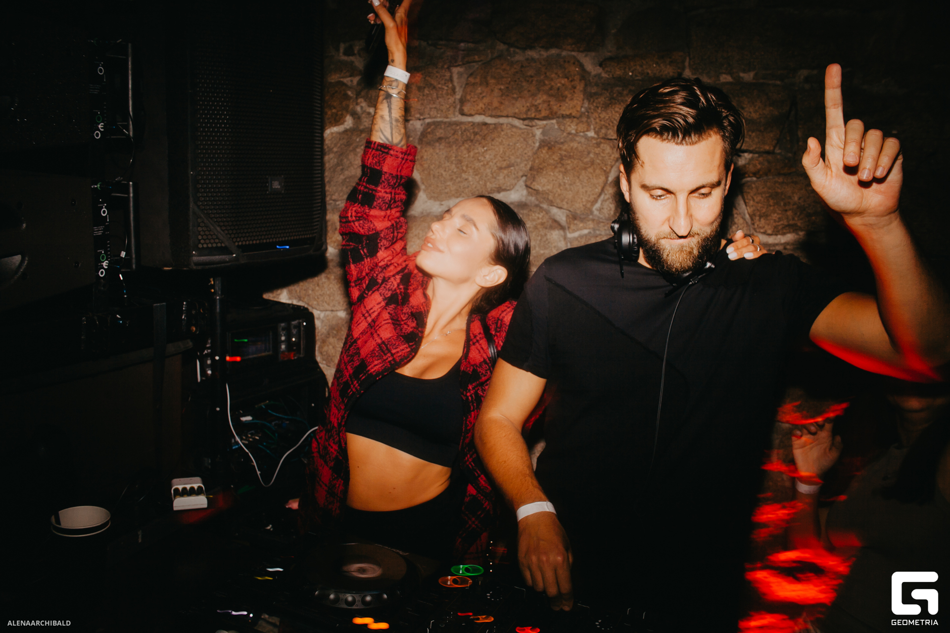 2023-07-15 00-21-46_alenaarchibald165.JPG