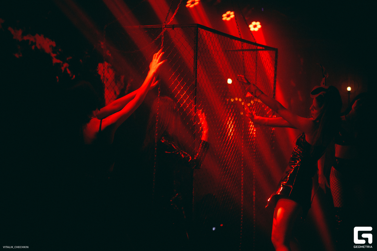 BAD RABBIT в ЧАЙКЕ на Пляже 27