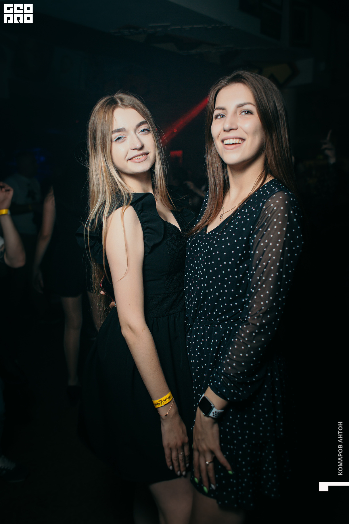 КАРАОКЕ-БАР "7 ПЯТНИЦ" 26