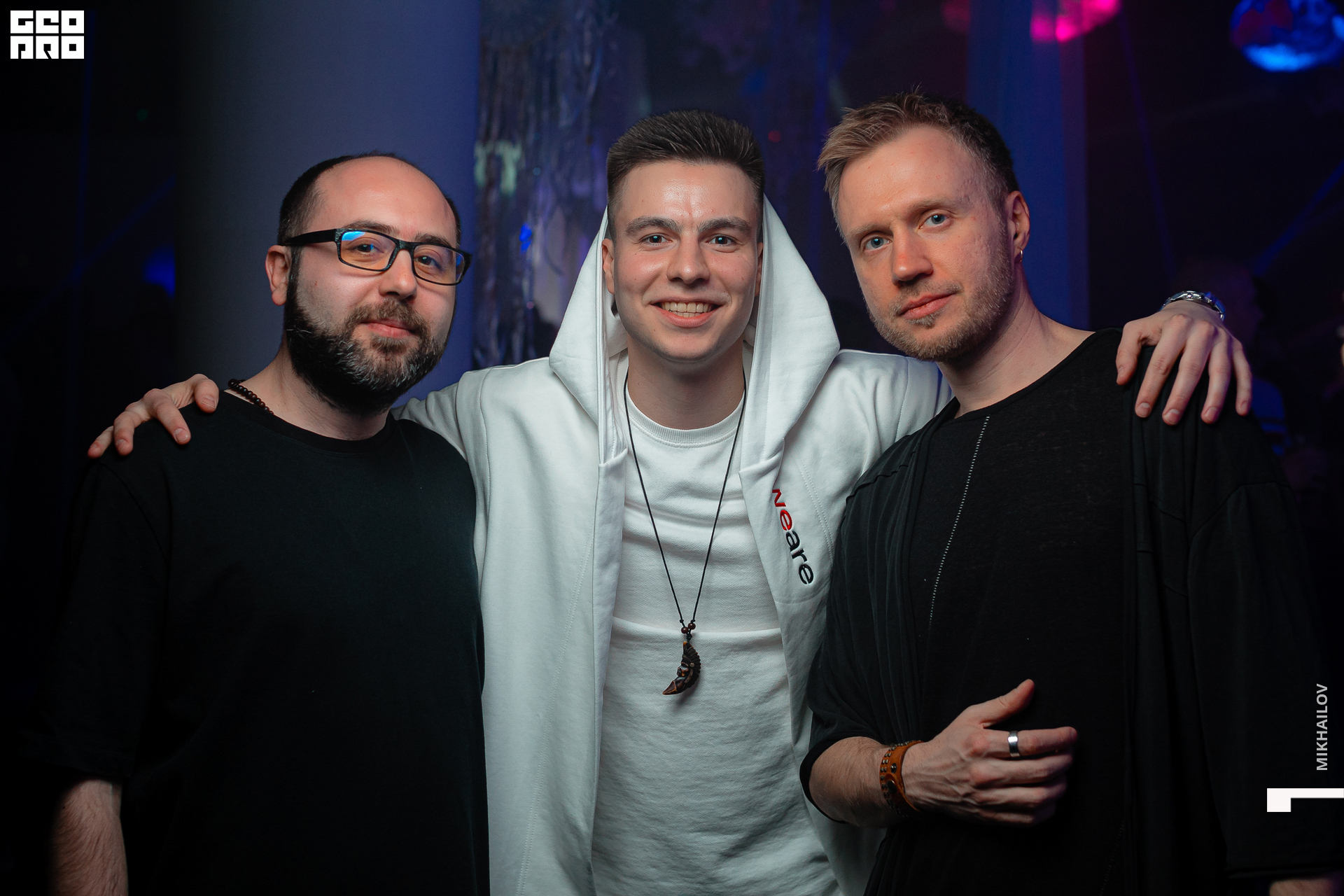 051-11-04-2021-01-23-We are - Mikhailov - 2560.jpg