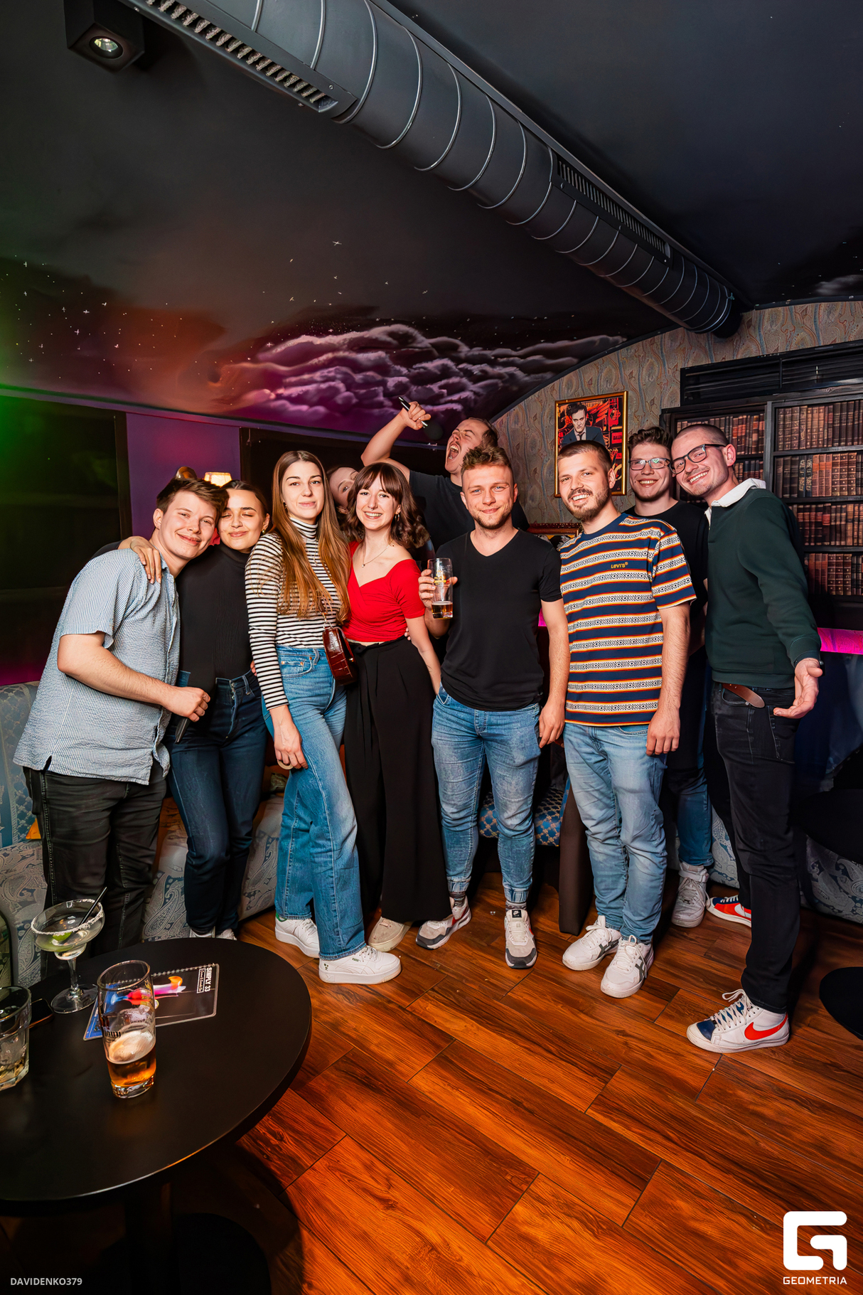 Saturday chill at Simply 33 Grill & Cinema, Karaoke Club 29