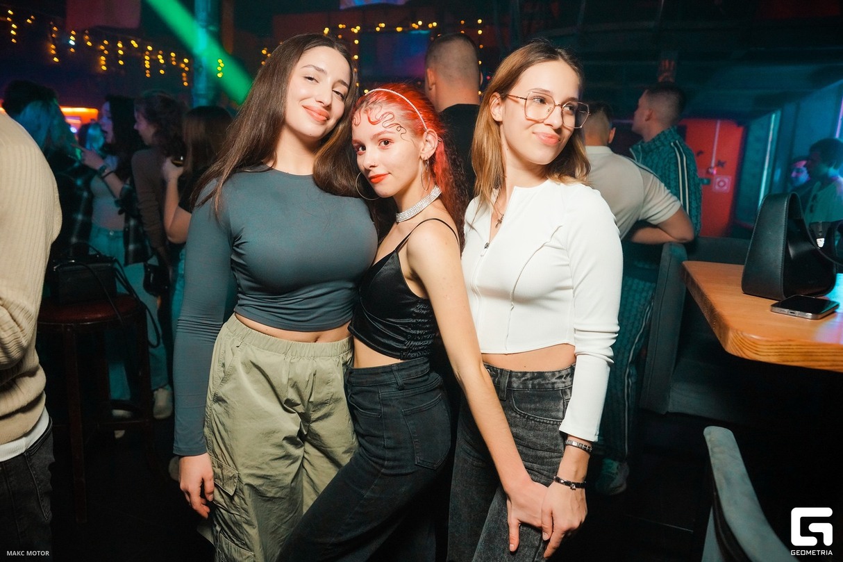 Saturday Night 16