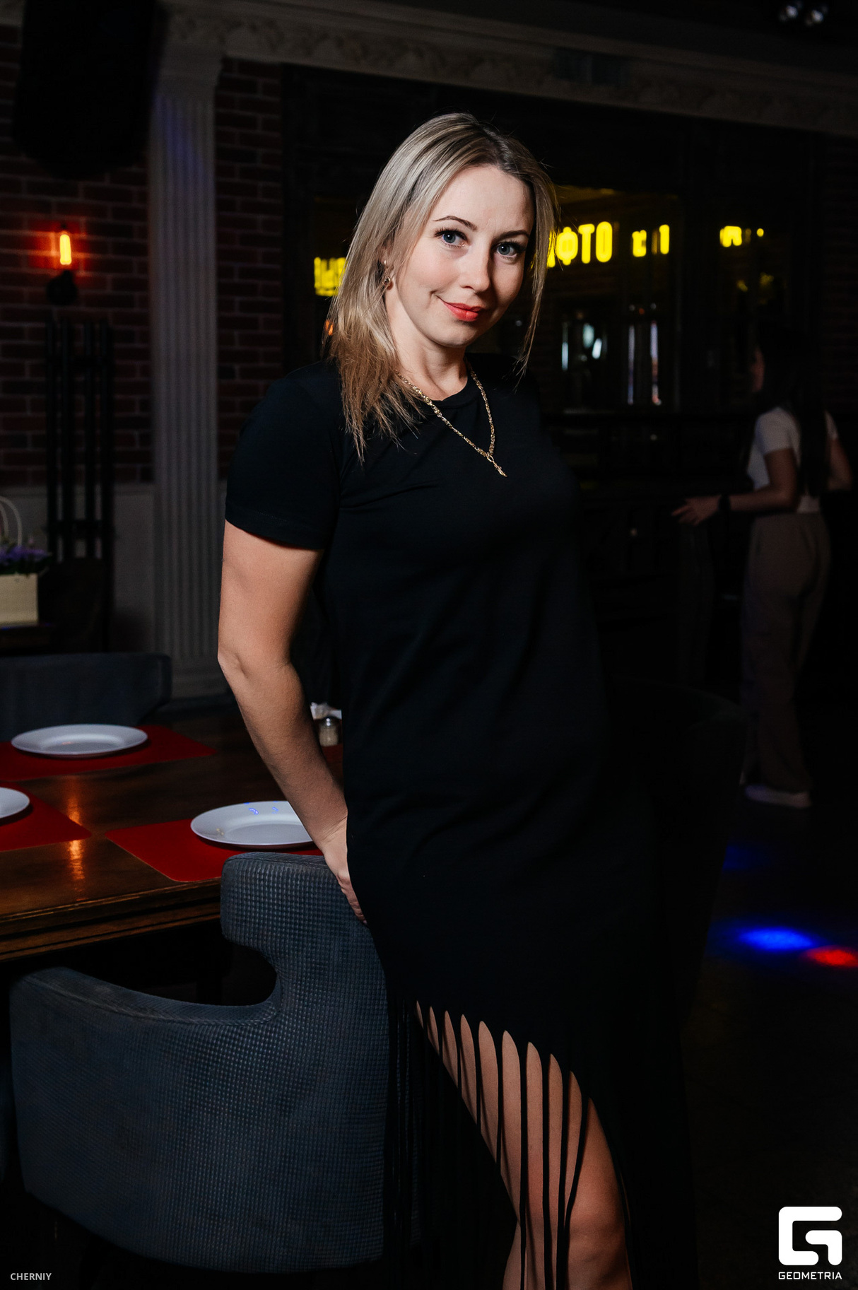 Friday party 17