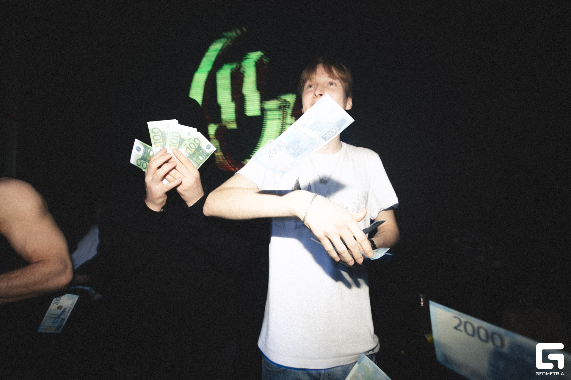 071 Repeat 10. 02.jpg