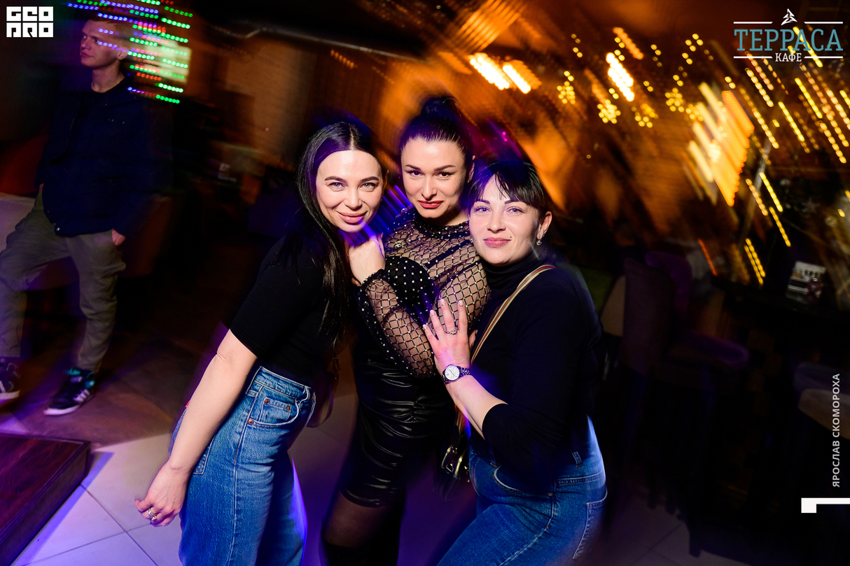 Пятница в кафе "Терраса" 25