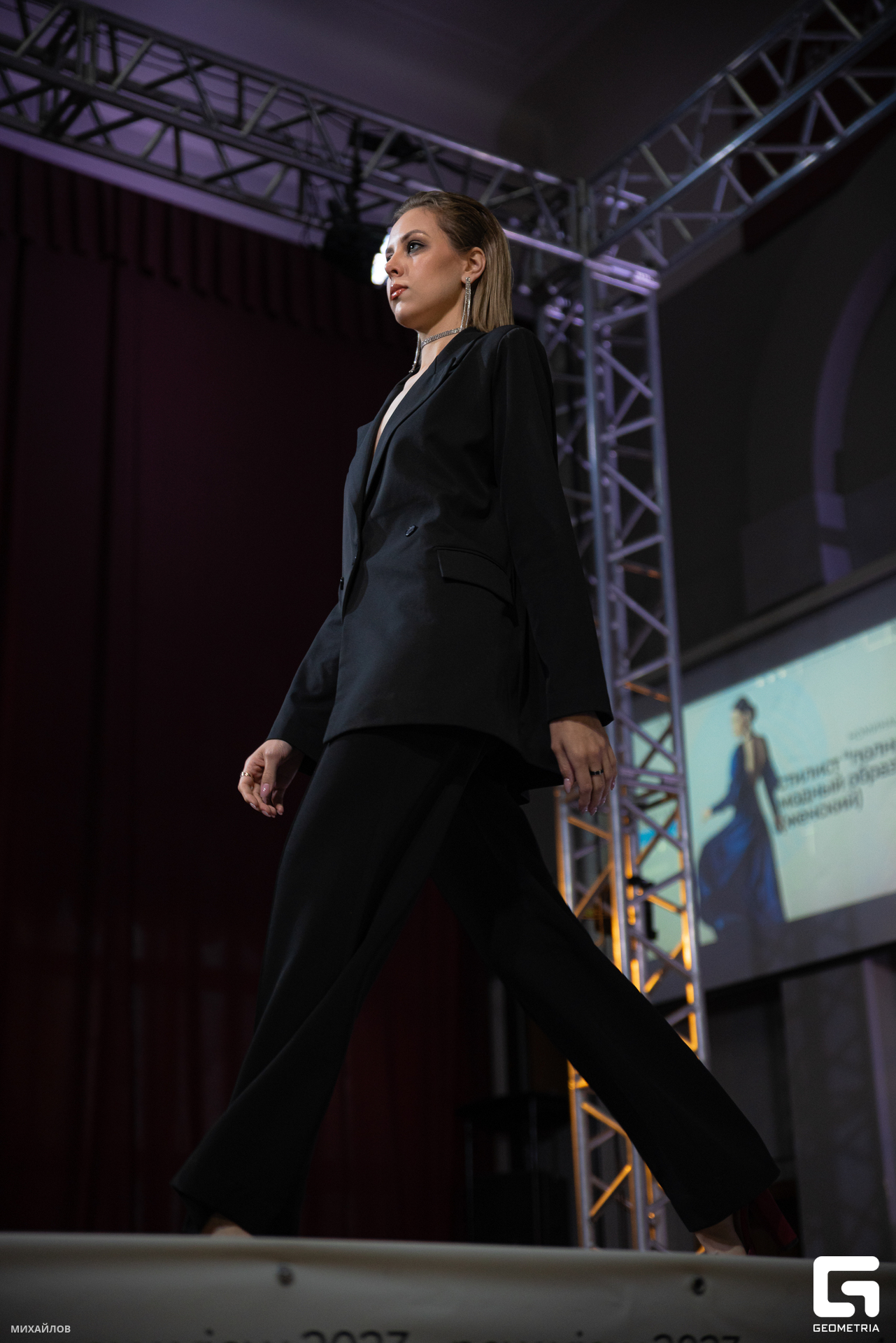 562-2305203006-Показ - Михайлов - 2560.JPG