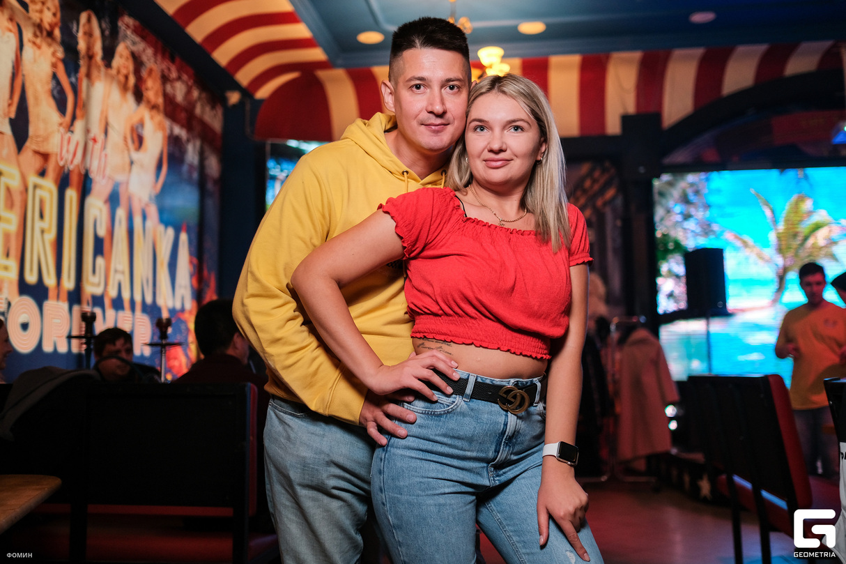 Пятница в баре Americanka 8