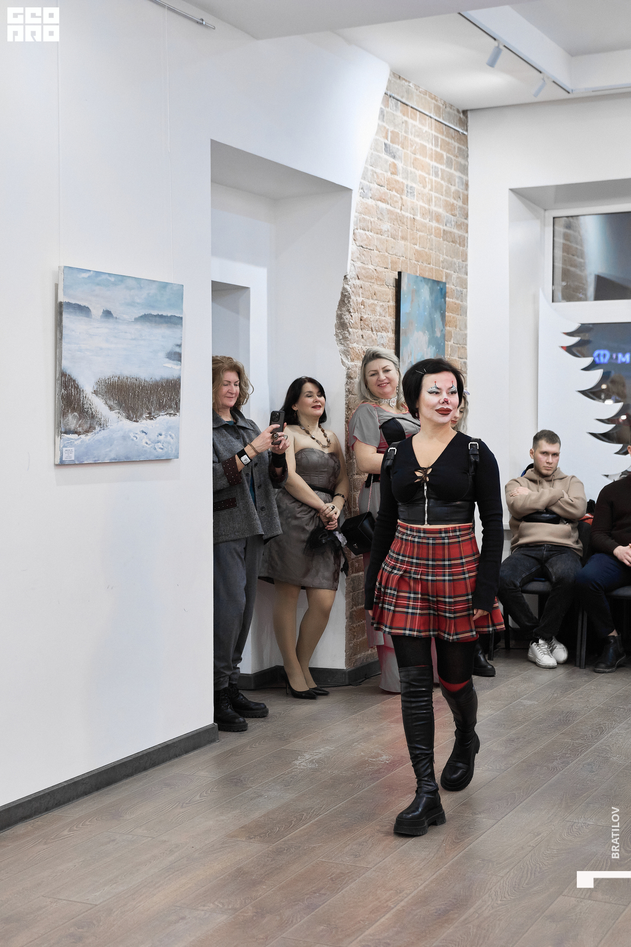 00088 - 2022-12-16 20.27.41 - Bratilov.jpg