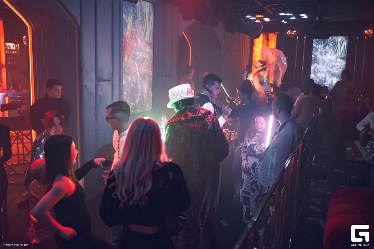 Saturday Party 12