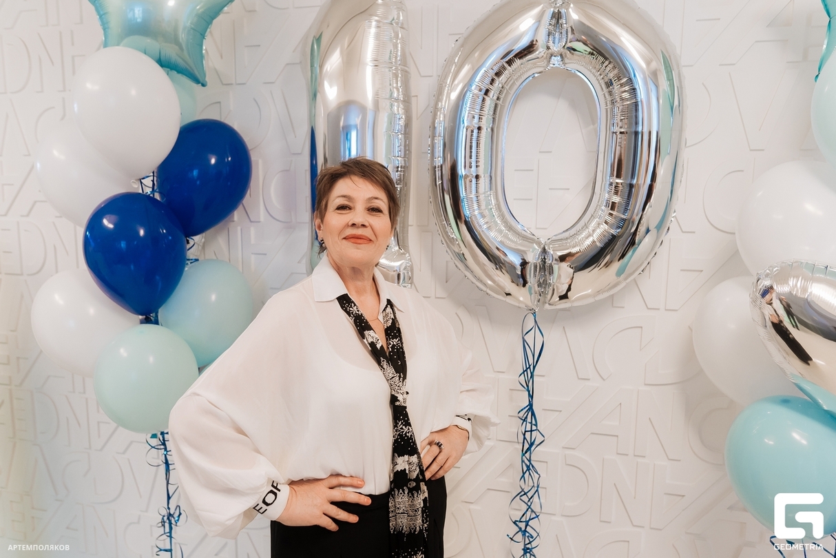 ADVANCE 10 ЛЕТ! 18
