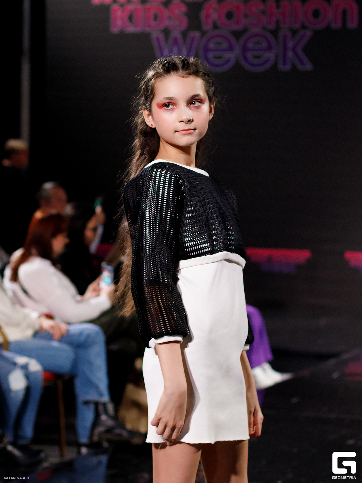 ШКОЛА КУТЮРЬЕ НА INTERNATIONAL KIDS FASHION WEEK 26