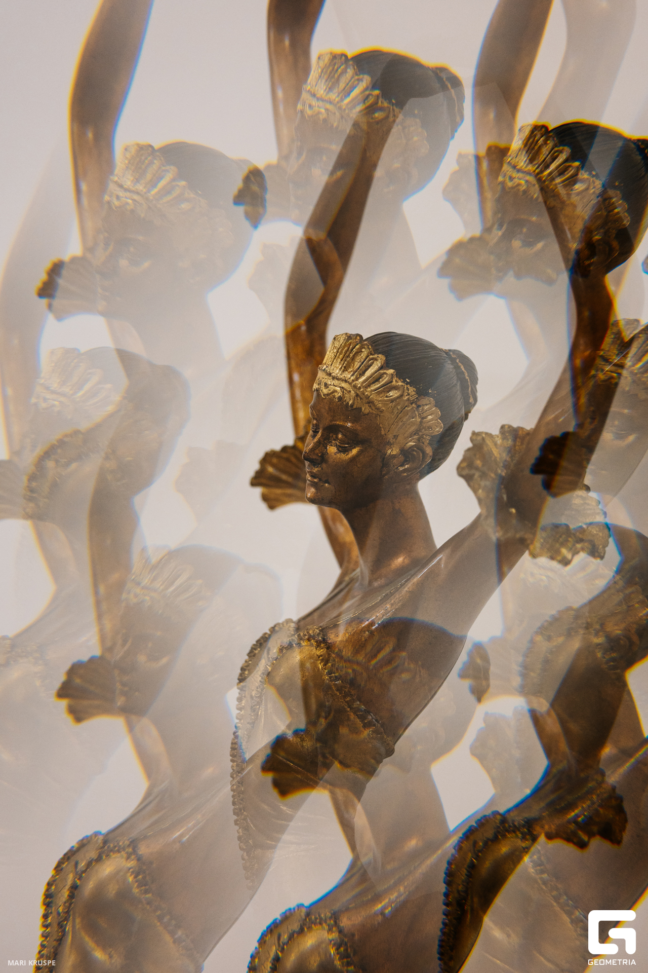 MARI9005 копия.jpg