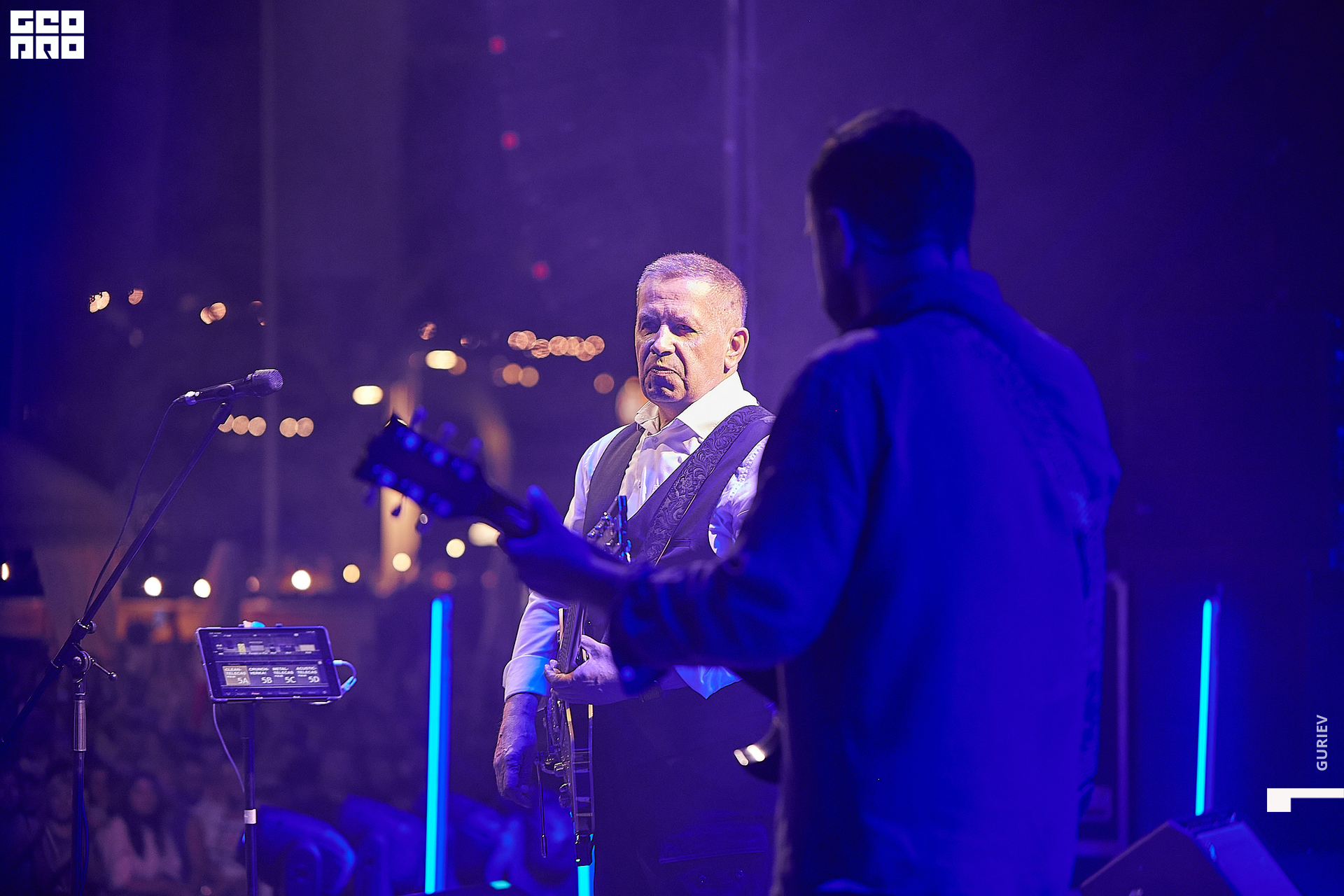 еда не дома100.jpg