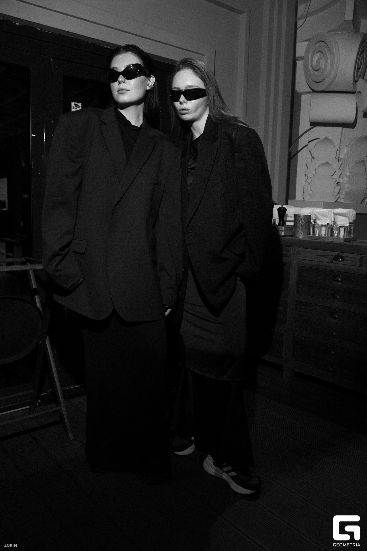 309-21-48-15-25-05-25- Zorin_resized.jpg