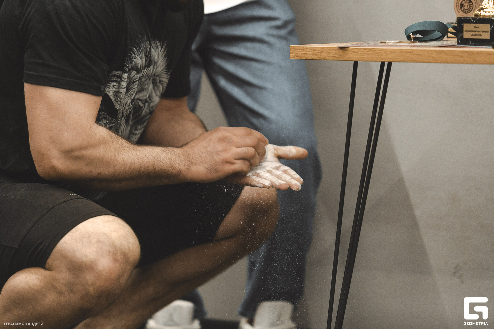 018 Dark Fit 10. 03.jpg