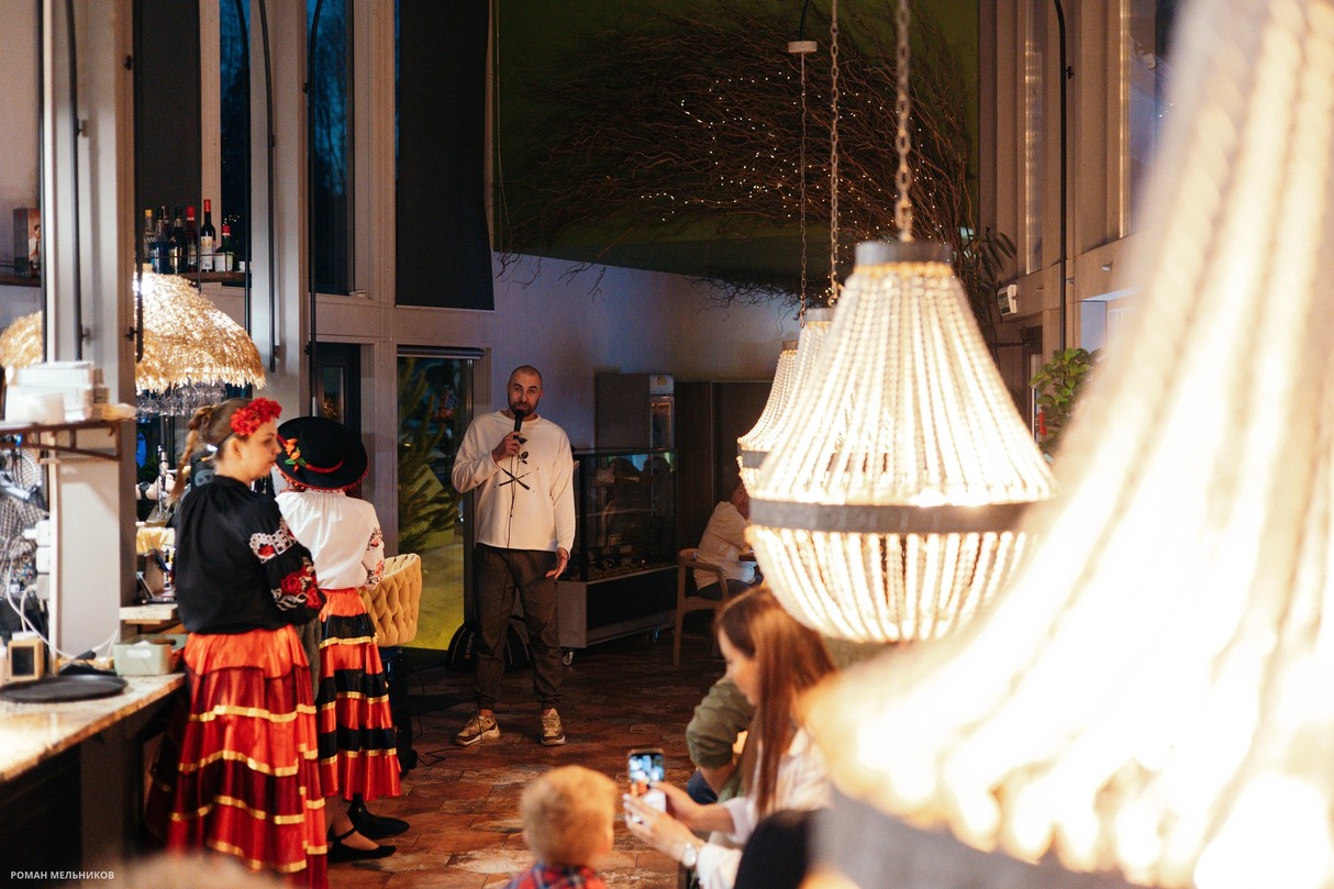 Очередной фееричный гастрооужин прошел в семейном ресторане Lucky Pizza 18