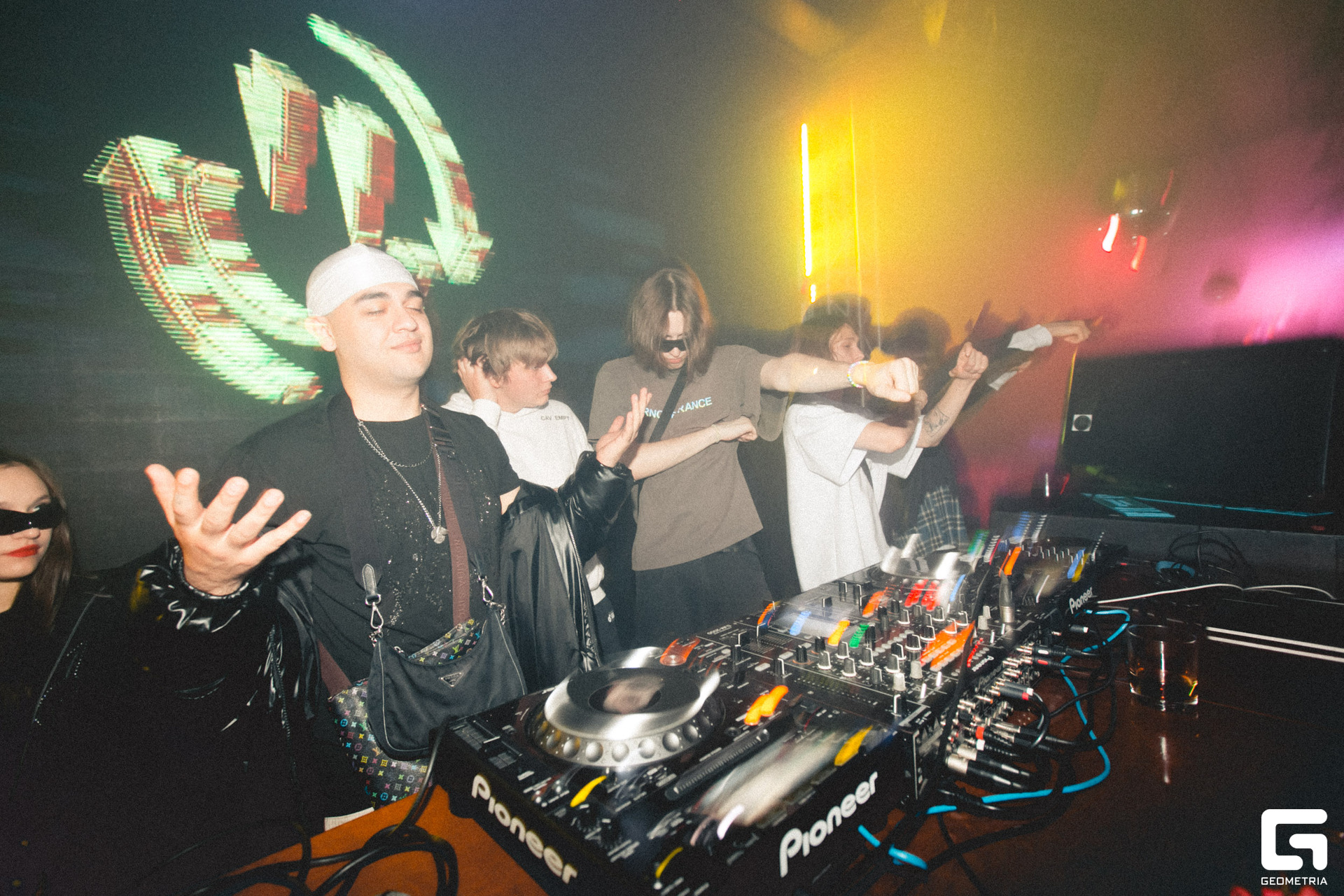 065 Repeat 21.10.jpg