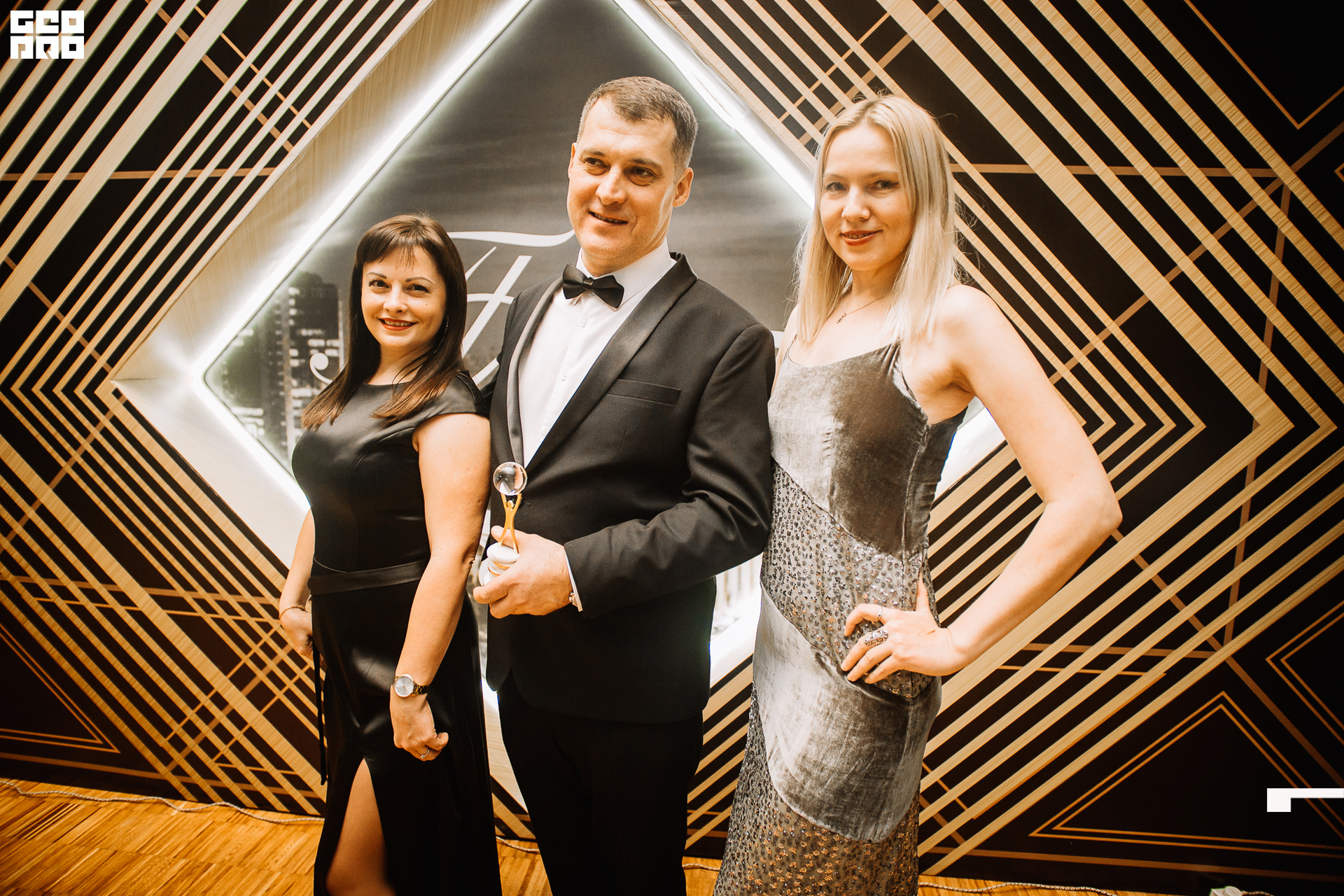 544_21-12-09 ISAEVA KASHIN SHVETS.jpg