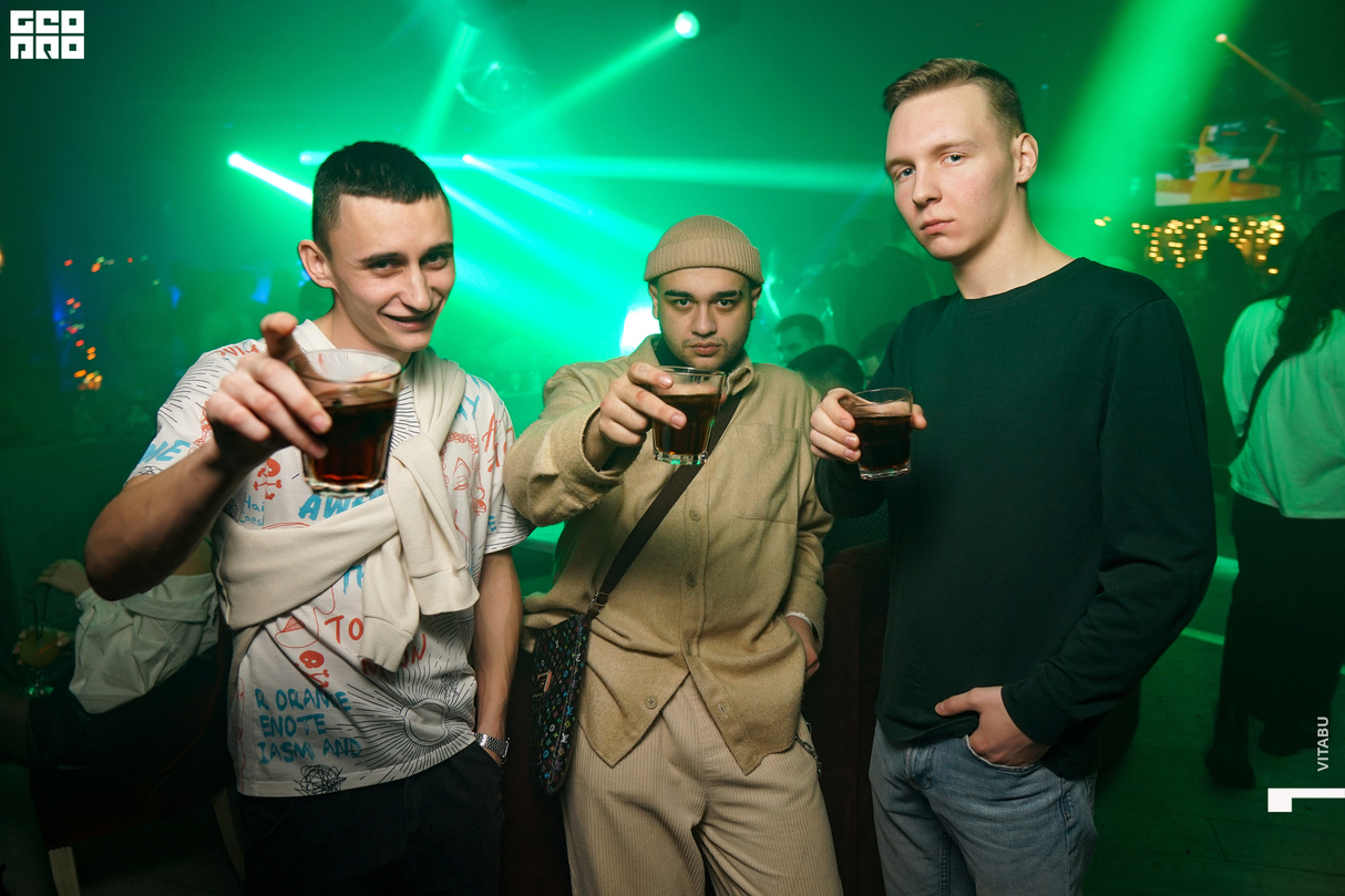 Пятничный вечер! 9