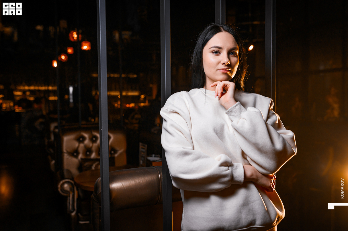 Пятница в SAXARA LOUNGE 19